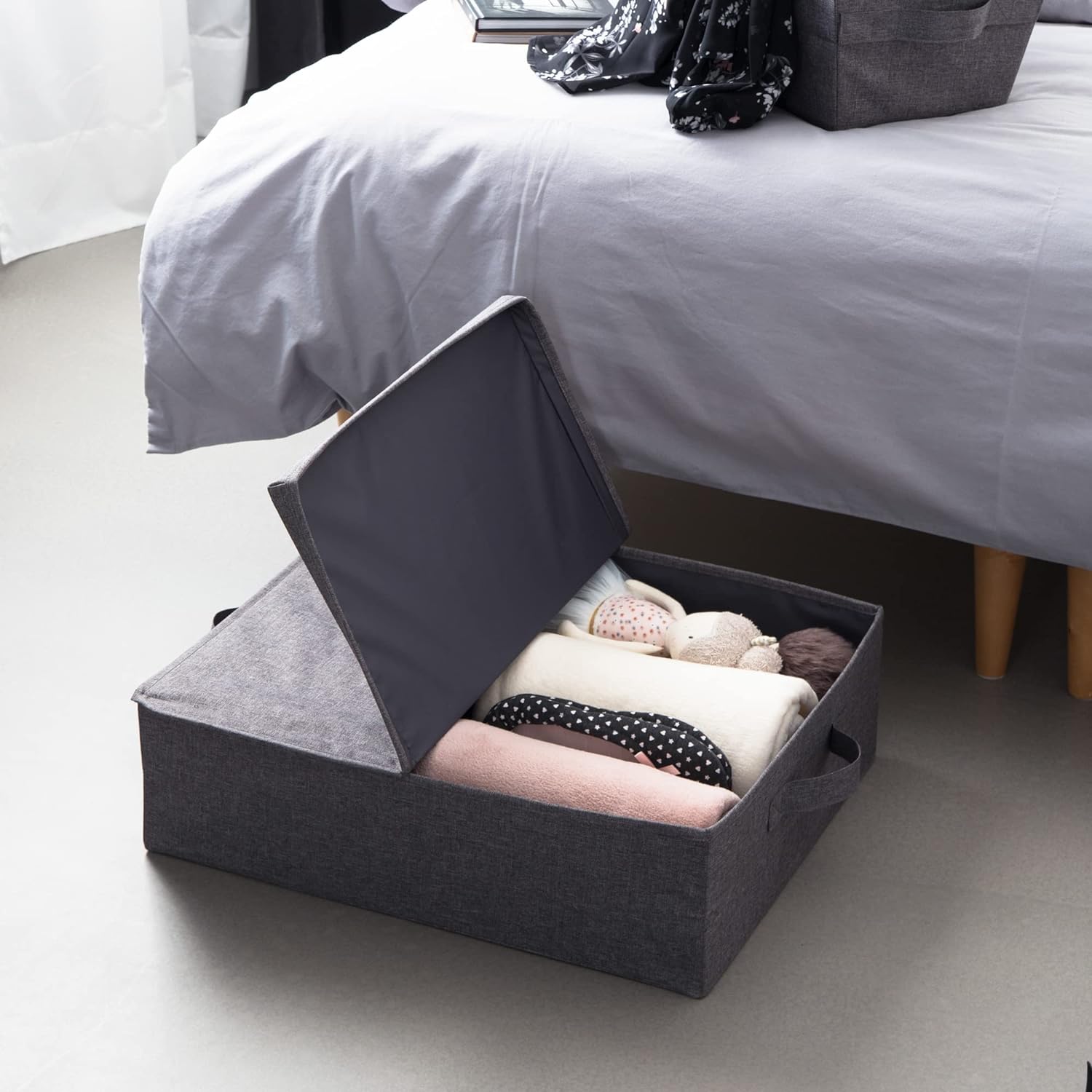 Bigso Soft Underbed Storage Box | Under Bed Storage Containers | 18.1” x 21.7” x 6.3”